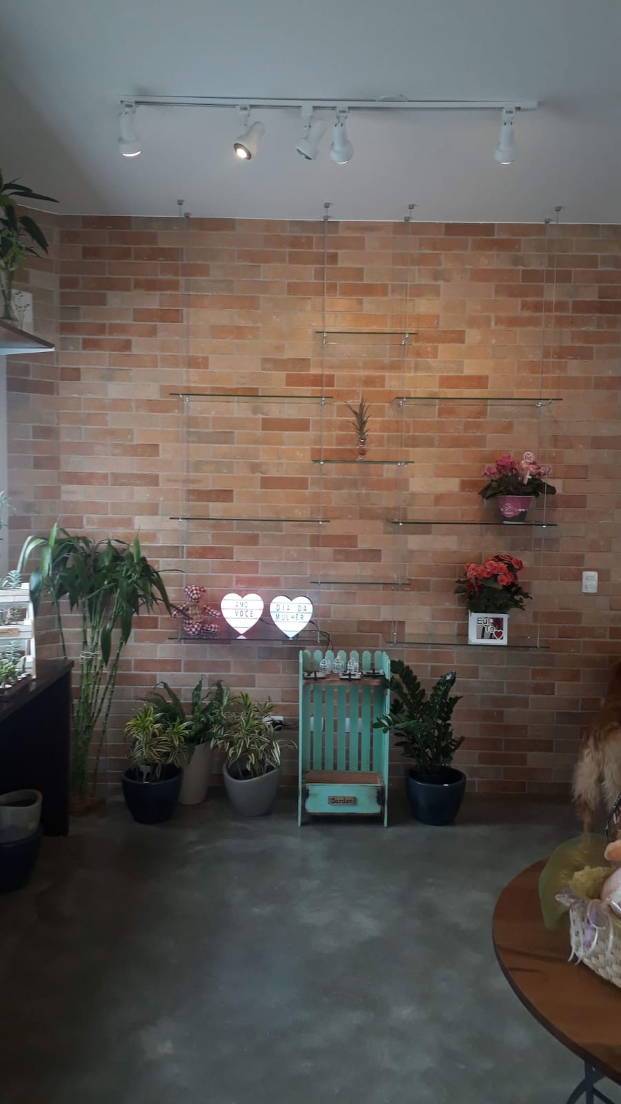 WhatsApp Image 2025-10-30 at 08.39.10 (2)